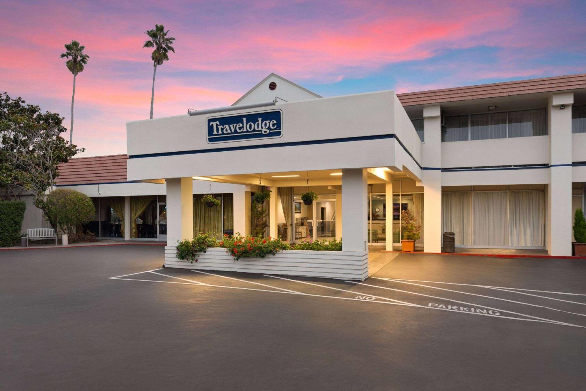 Travelodge By Wyndham Monterey Bay Eksteriør bilde